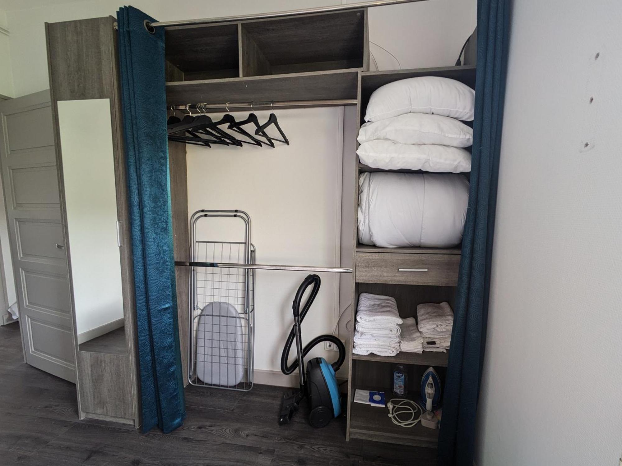 Bel Appartement Tout Confort En Aveyron Firmi ภายนอก รูปภาพ
